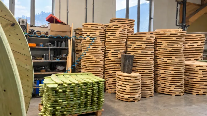 Fallwood – Komponenten im Lager